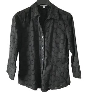FoxCroft fitted Black Button Up 3/4 Sleeve Size 8 Circle Pattern